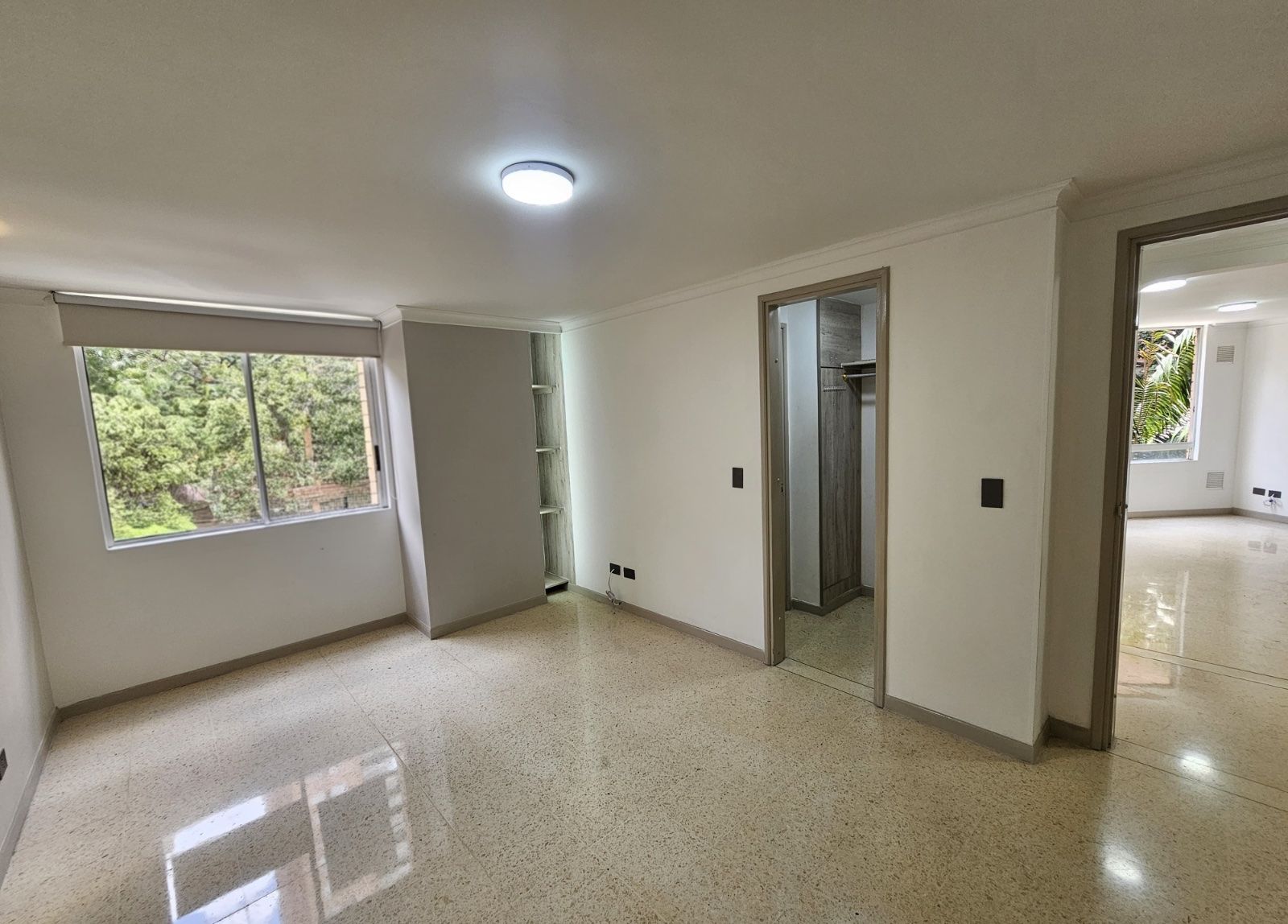 APARTAMENTO EN ARRIENDO UBICADO EN MEDELLÍN SECTOR POBLADO - 4