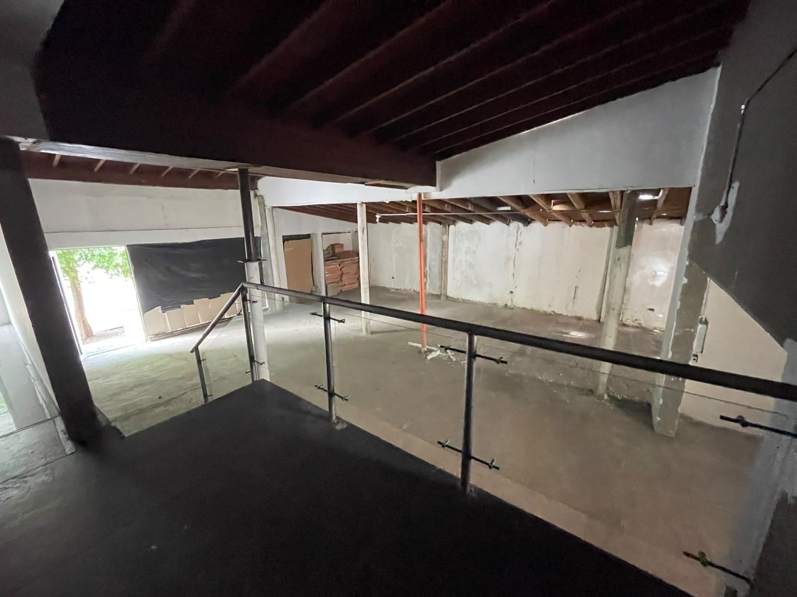BODEGA EN ARRIENDO UBICADA EN MEDELLIN SECTOR LAURELES - 4