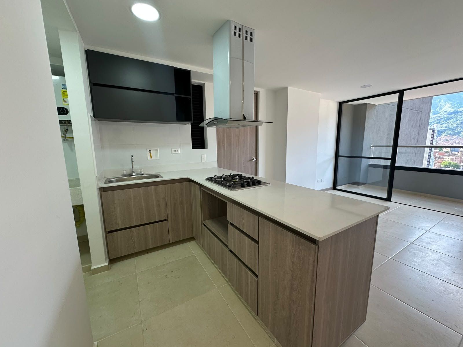 APARTAMENTO EN ARRIENDO UBICADO BELLO SECTOR MACHESTER - 4