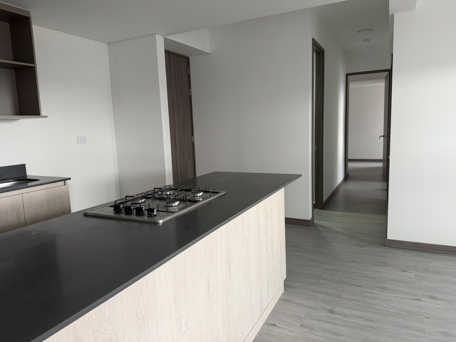 APARTAMENTO EN VENTA UBICADO EN MEDELLIN SECTOR PALMAS - 3