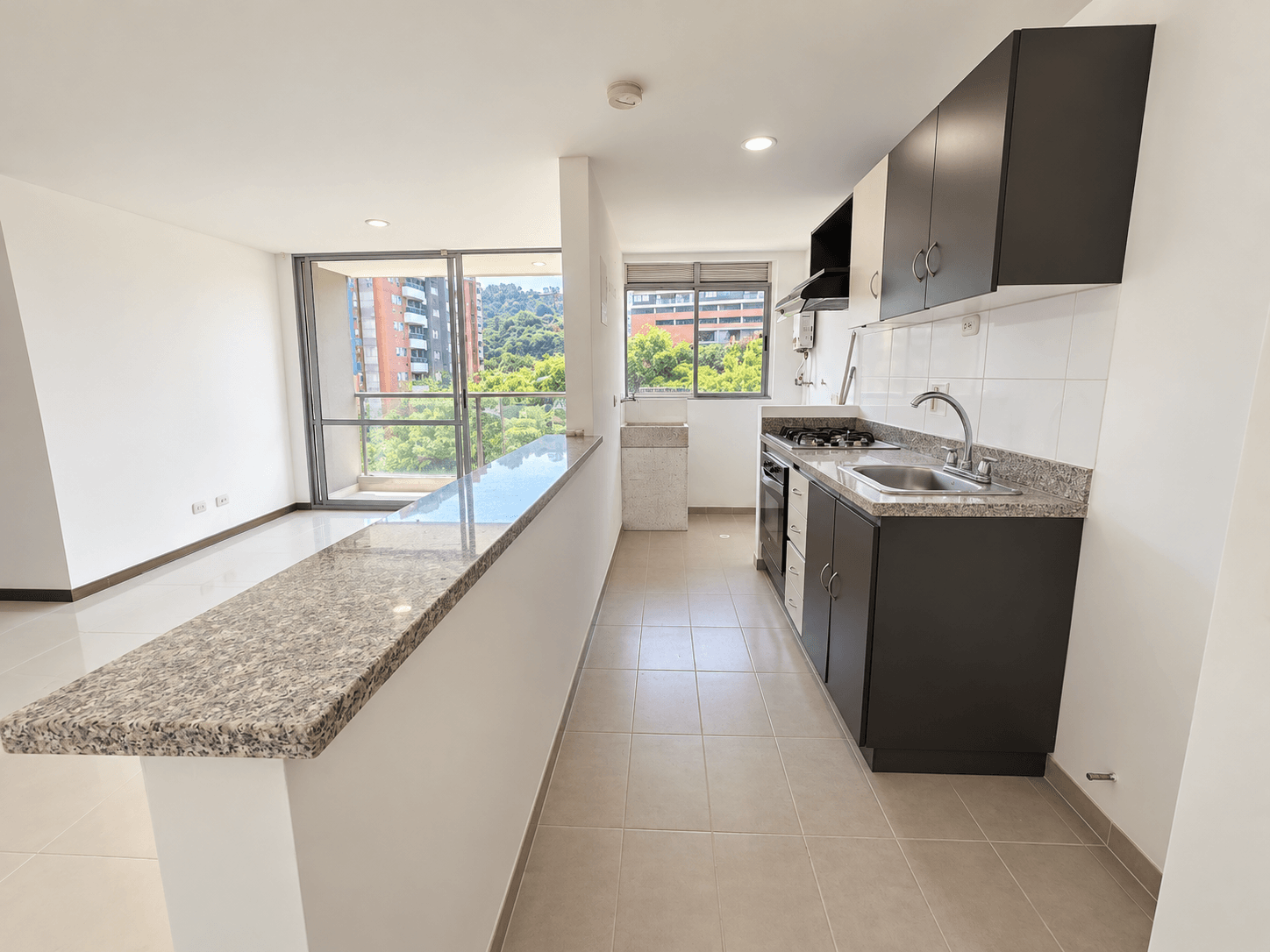 APARTAMENTO EN ARRIENDO UBICADO EN ENVIGADO SECTOR TRIANON - 2