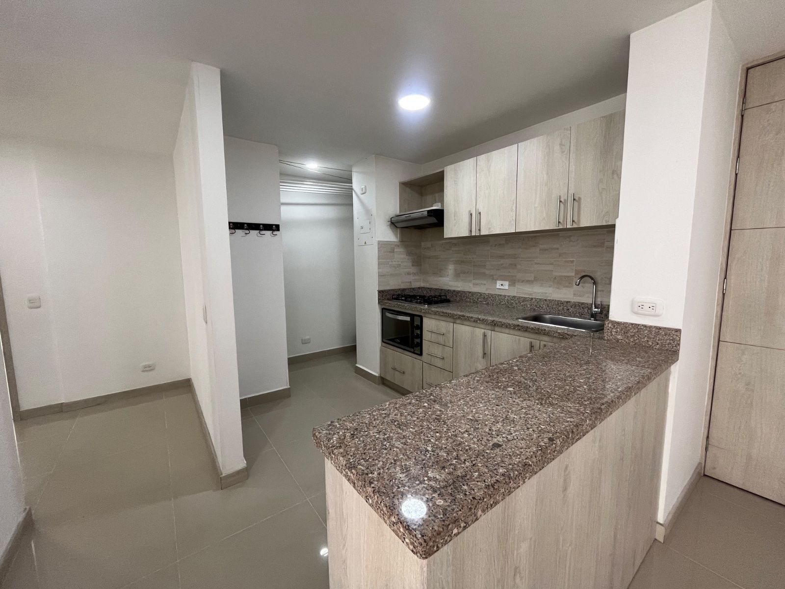 APARTAMENTO EN ARRIENDO UBICADO EN SABANETA SECTOR PRADOS