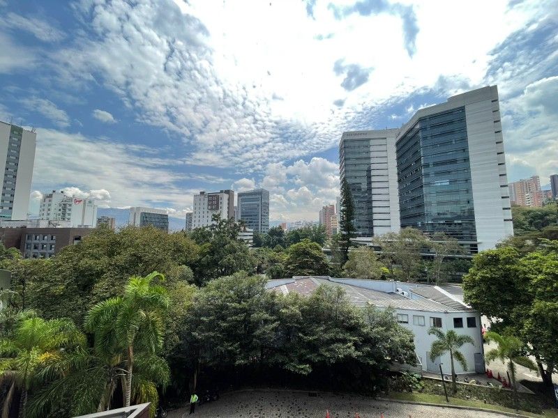 OFICINA EN ARRIENDO UBICADA EN MEDELLÍN SECTOR EL POBLADO - 12