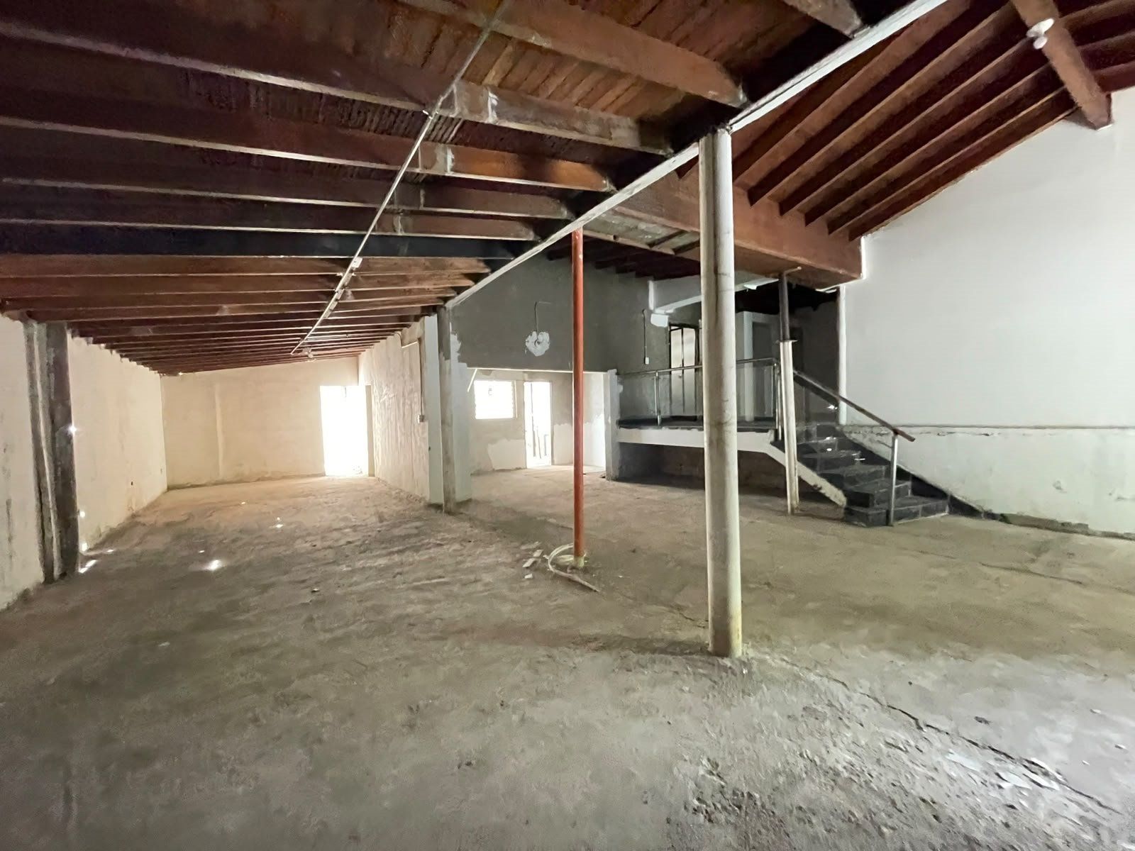 BODEGA EN ARRIENDO UBICADA EN MEDELLIN SECTOR LAURELES - 5
