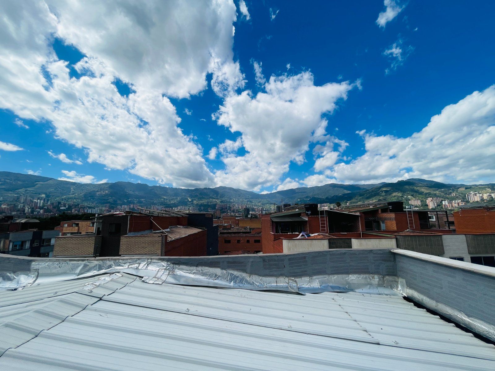 APARTAMENTO EN VENTA UBICADO EN ITAGUI SECTOR SIMON BOLIVAR - 17
